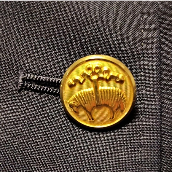 Brooks Brothers Navy Wool Blazer with Gold Buttons, 12 - Picture 7 of 9